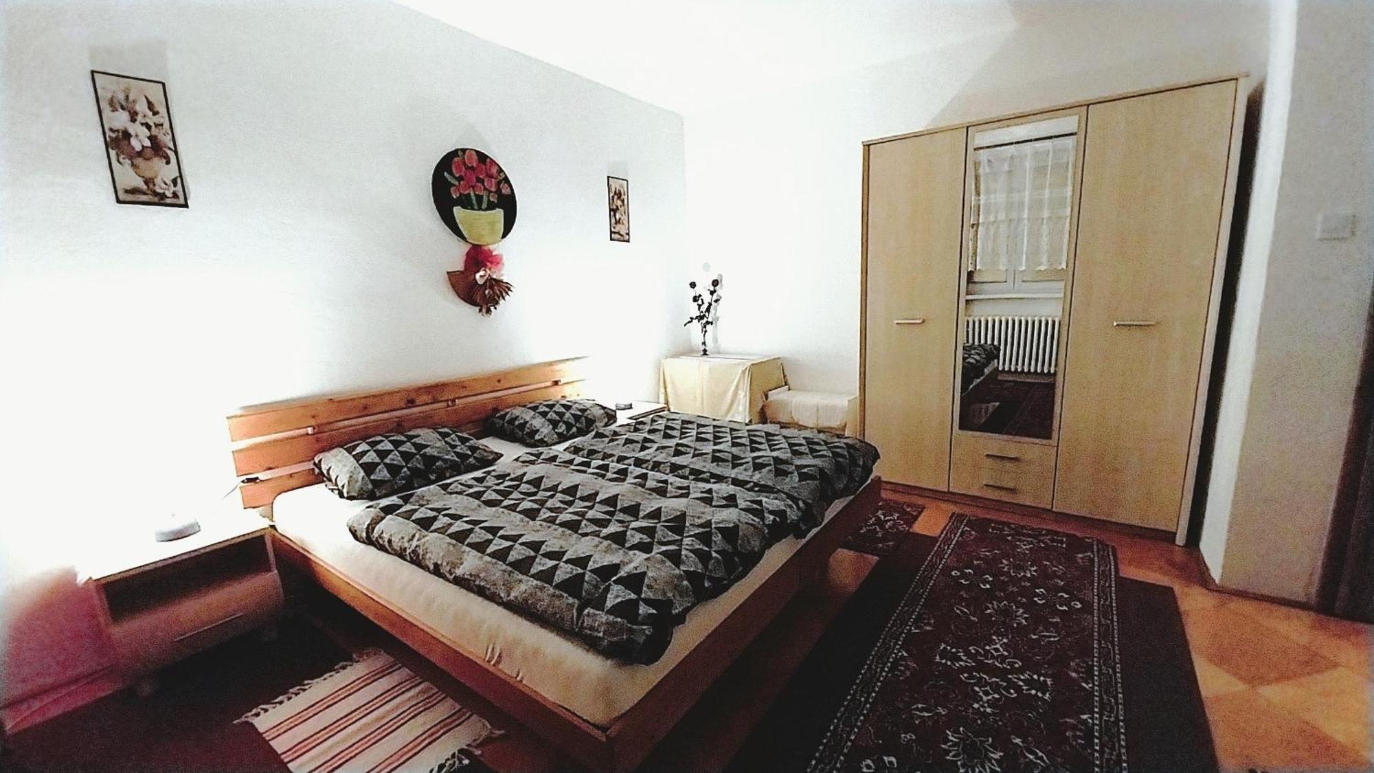 Apartment Beatris Svit Exterior foto